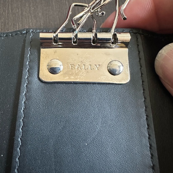 Bally Leather Keyholder - Picture 4 of 10